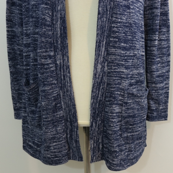 Harmony & Balance Marled Knit Crossover Cardigan - Picture 6 of 8
